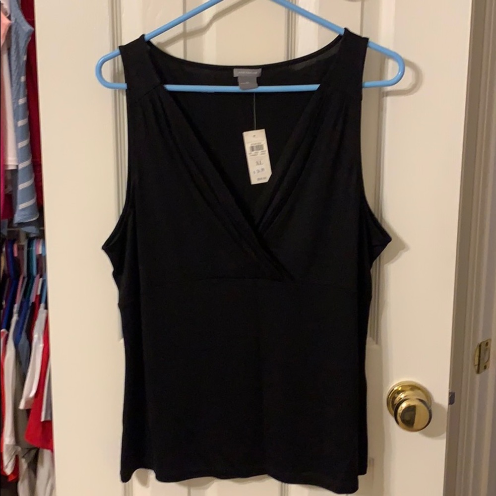 Black Ann Taylor tank size XL